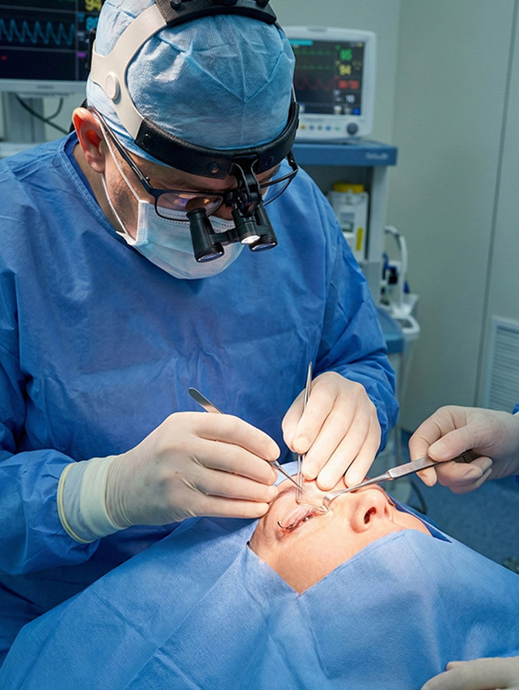 Intravitrealne injekcije